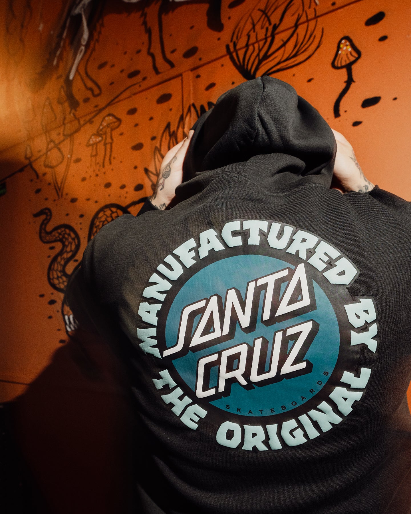 Santa Cruz Speed Mfg Dot Puff Hoody - Off Black