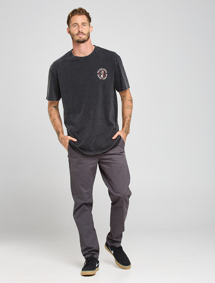 The Mad Hueys Skewered Shark SS Tee - Washed Black