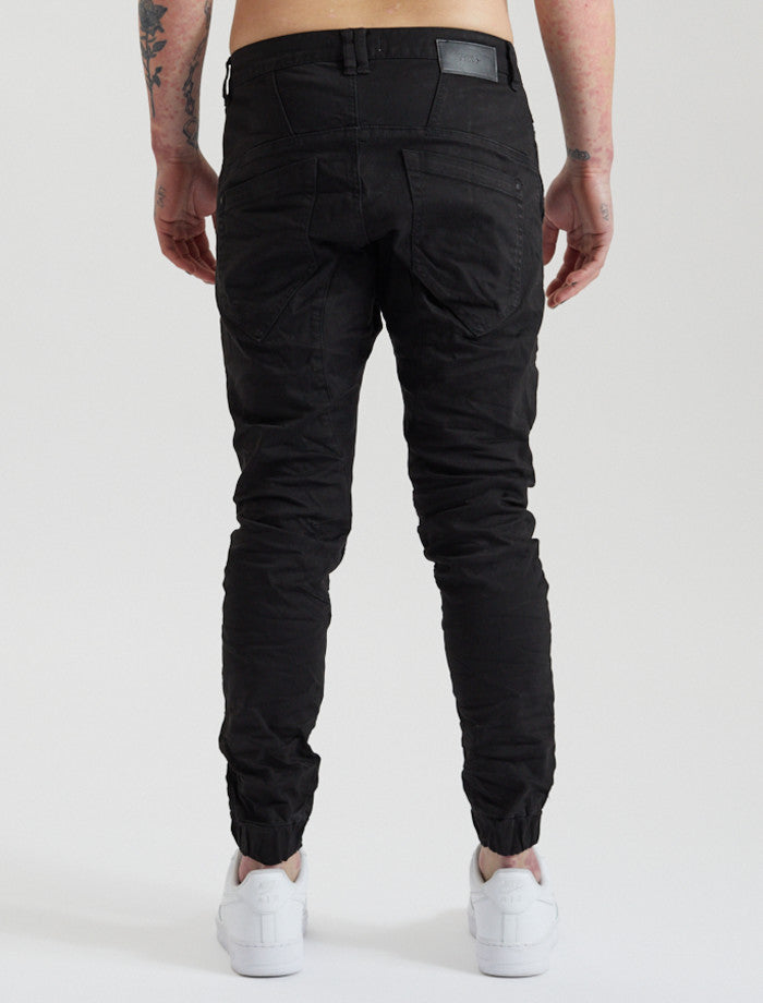 Nena And Pasadena Viper Denim Jogger - Black