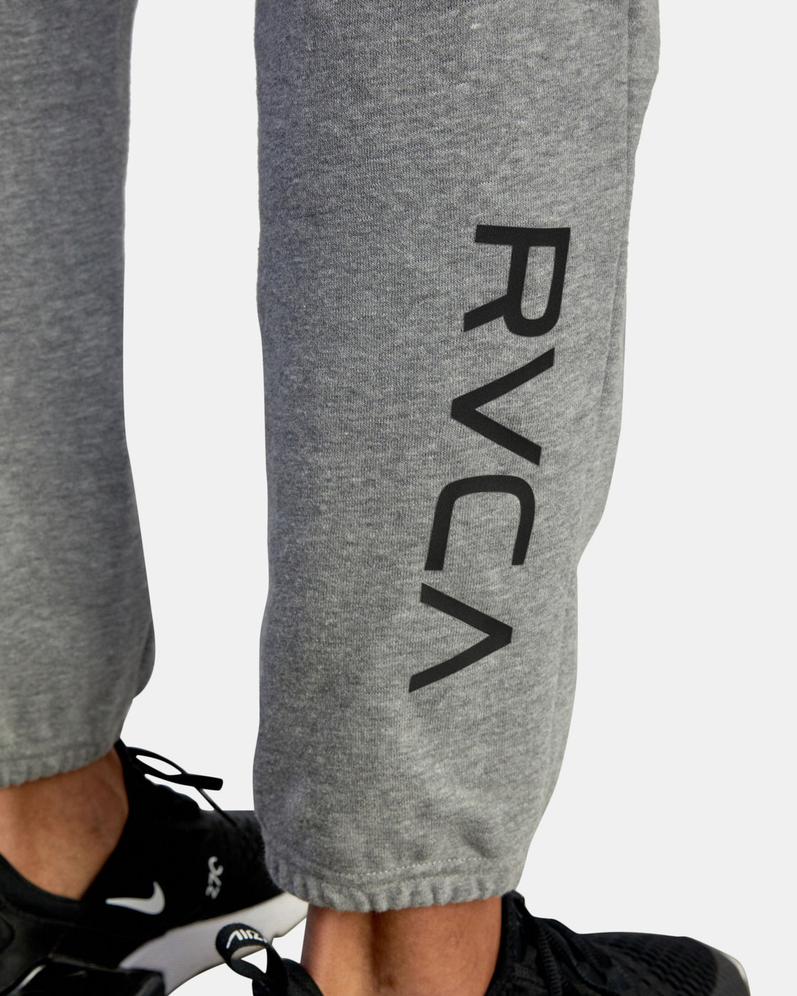 RVCA Swift Sweatpant - Heather Grey